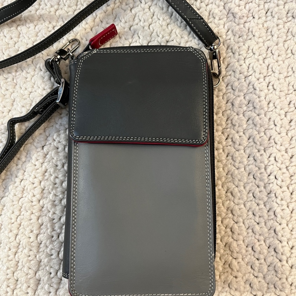 Mywalit crossbody wallet phone carrier